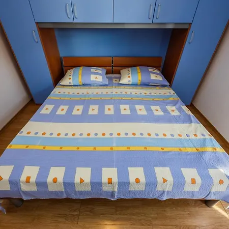 Apartamenty z basenem ILJA Apartament Rogoznica (Sibenik-Knin)